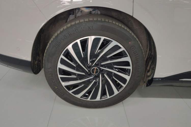 Used  Star Era ET 2024 Extended-Range 240 Ultra All-Wheel Drive
