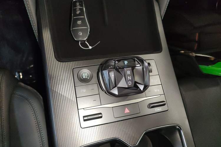 Used BYD Song L DM-i 2025 Intelligent Driving Version 112 km Leading Trim
