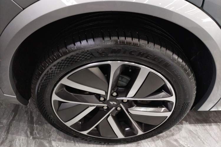 Used Li Auto L9 2022 Max model