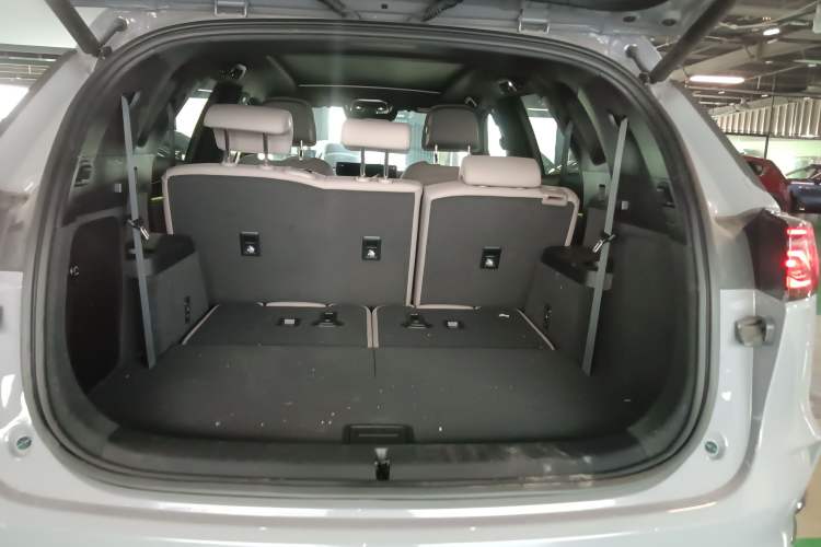 Used BYD Tang New Energy 2025 DM-i 115KM Cloud Ride Flagship Model