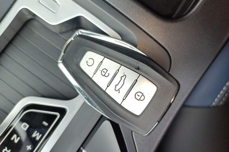 Used Geely Auto Emgrand GL 2021 UP 1.4T CVT Luxury Edition