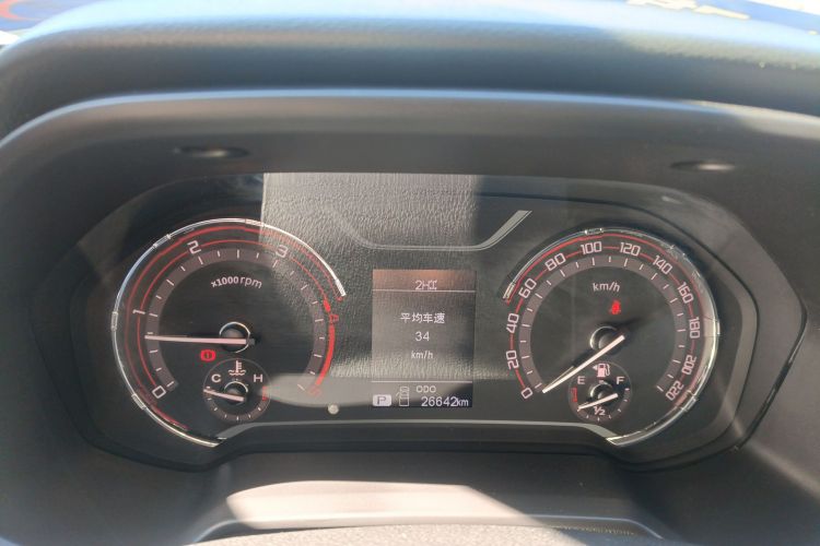 Used SAIC MAXUS T70 2021 2.0T Diesel Automatic 4x4 Elite Version with Long Bed and High Ground Clearance
