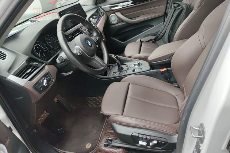 Used BMW X1 2022 sDrive25Li Leading Model
