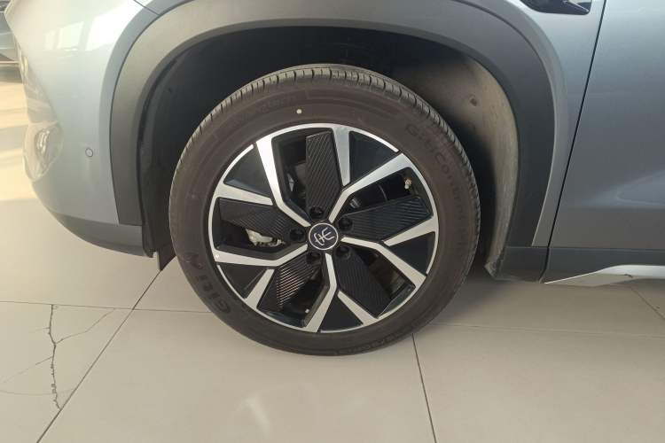 Used BYD Song L DM-i 2025 Intelligent Driving Version 160 km Beyond-Range Type
