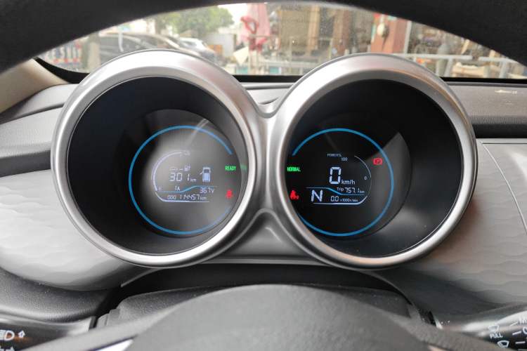 Used ORA Black Cat 2021 301km Cute Pet Edition