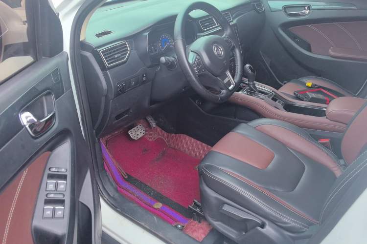 Used Dongfeng Fengon 580 2017 Revised Version 1.5T CVT Luxury Edition