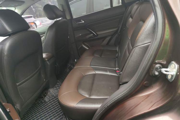 Used GAC Trumpchi GS4 2015 200T G-DCT Luxury Edition
