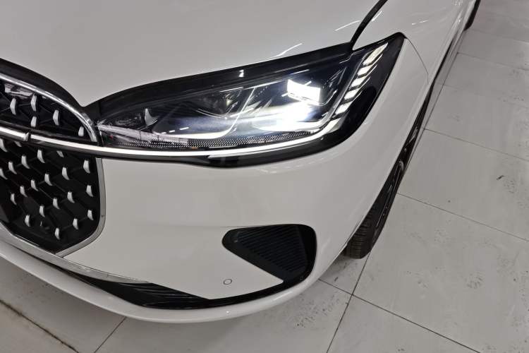 Used Lincoln Corsair 2024 2.0T Four-Wheel Drive Prestige Edition
