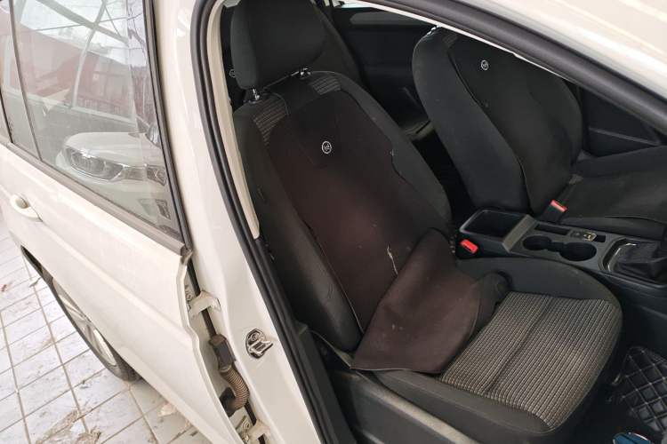 Used Volkswagen Touran 2016 Touran L 280TSI DSG Style Edition
