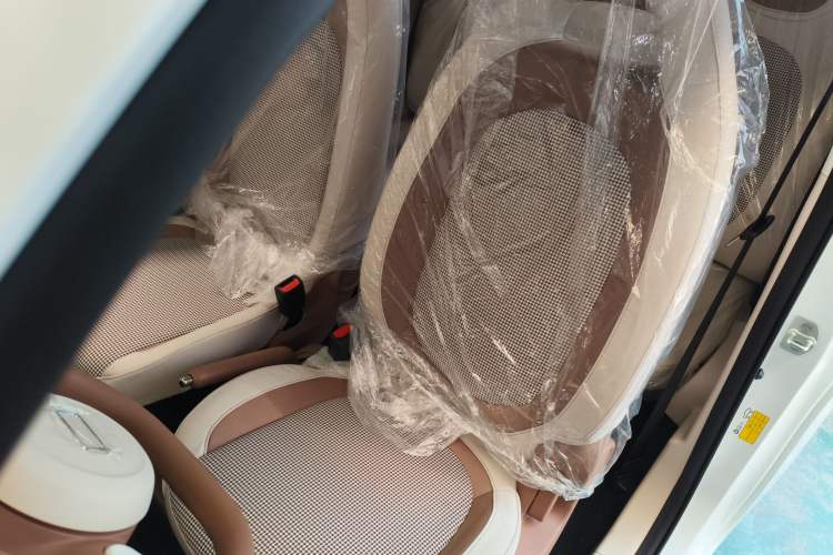 Used Bestune Pony 2025 222km Range Agile Horse
