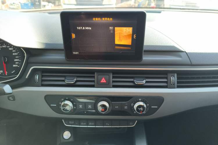 Used Audi A4L 2019 40 TFSI Ambition China VI