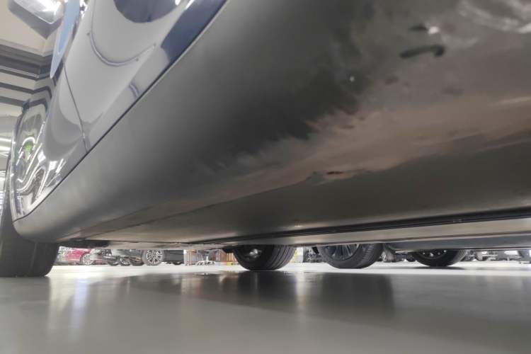 Used Tesla Model Y 2021 Long-Range All-Wheel-Drive Version
