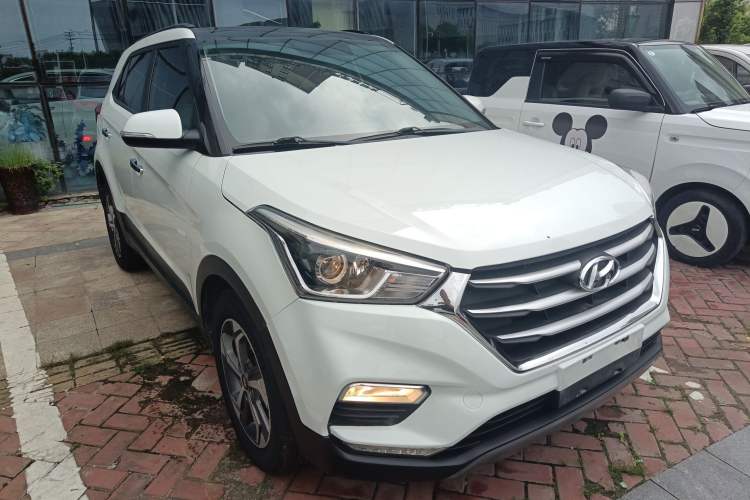 Used Hyundai ix25 2017 1.6L Automatic Smart Version
