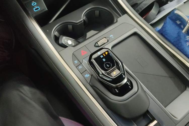 Used Ford Edge 2023 Ford Explorer L 2.0T EcoBoost Four-Wheel Drive 7-Seater Supreme Model
