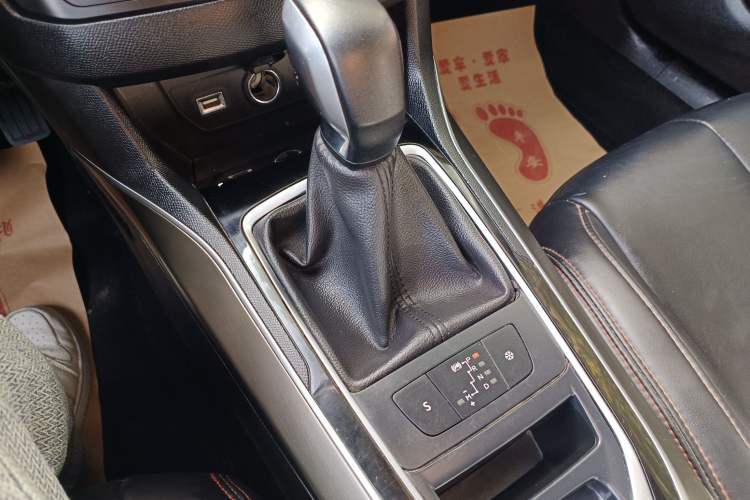 Used Peugeot 408 2018 Revised 350THP Automatic Luxury Edition
