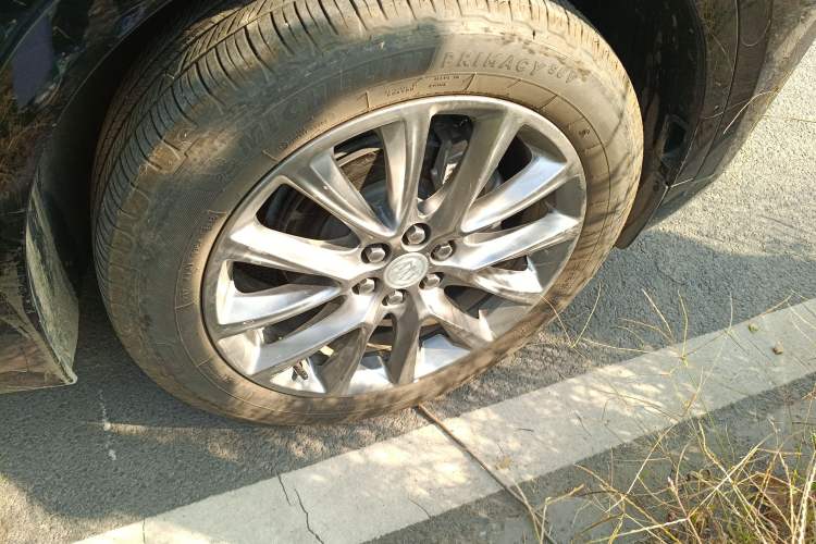 Used Buick Enclave 2022 652T Two-Wheel-Drive Prestige 7-Seater
