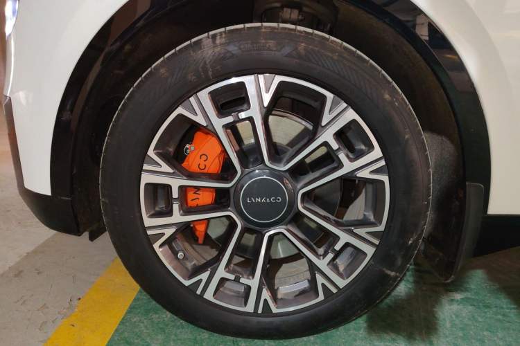 Used Lynk & Co 900 2025 1.5T Ultra
