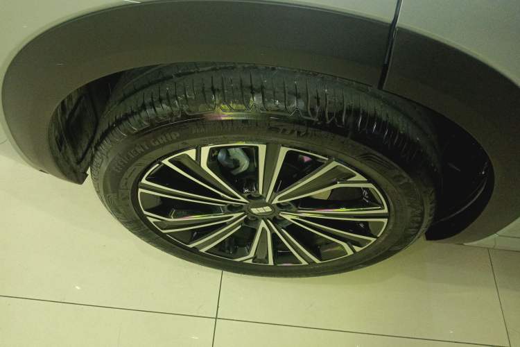 Used  Galaxy Xingjian 7 EM-i 2025 120km Flagship Edition
