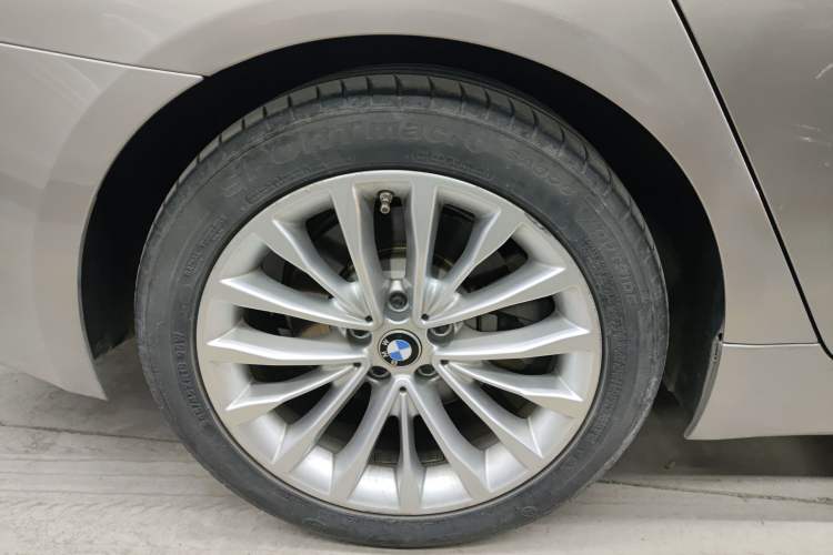 Used BMW 5 Series New Energy 2019 Updated Version 530Le Luxury Package