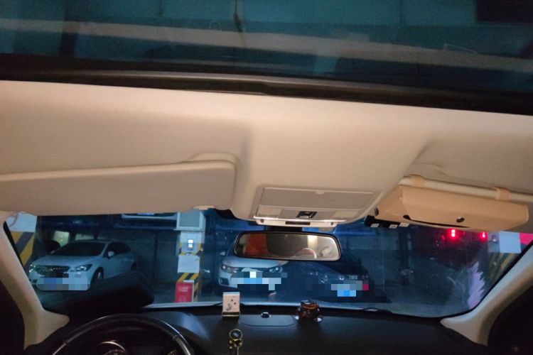 Used Land Rover Discovery Sport 2017 2.0T SE
