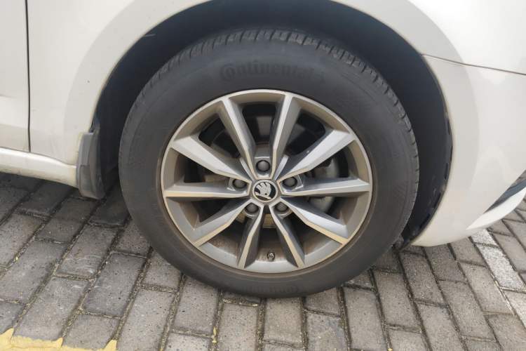 Used Skoda Octavia 2019 1.5L Automatic SmartDrive Comfort Edition China V Standard