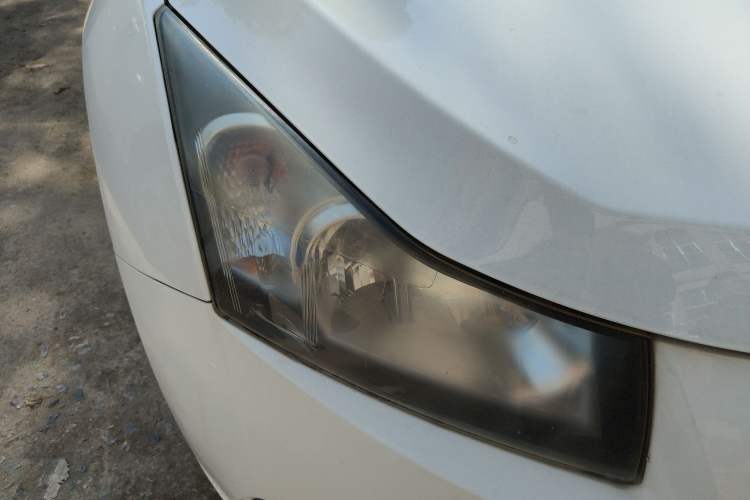 Used Chevrolet Cruze 2015 Hatchback 1.6L Automatic Comfort Edition