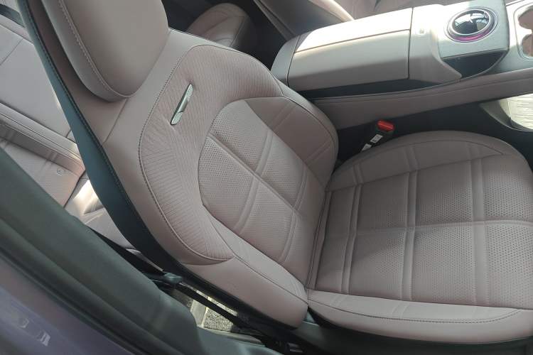 Used Hongqi Tiangong 08 2025 680 All-Wheel Drive Smart Selection Edition