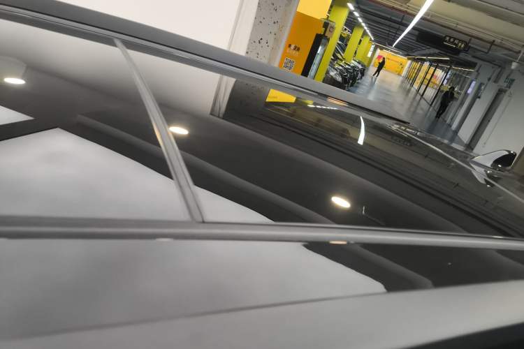 Used Toyota FRONTLANDER 2023 2.0L Smart Electric Hybrid Dual-Engine Deluxe Version
