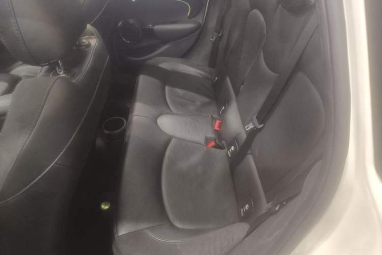 Used MINI MINI 2016 1.5T COOPER Performance Edition 5-door version