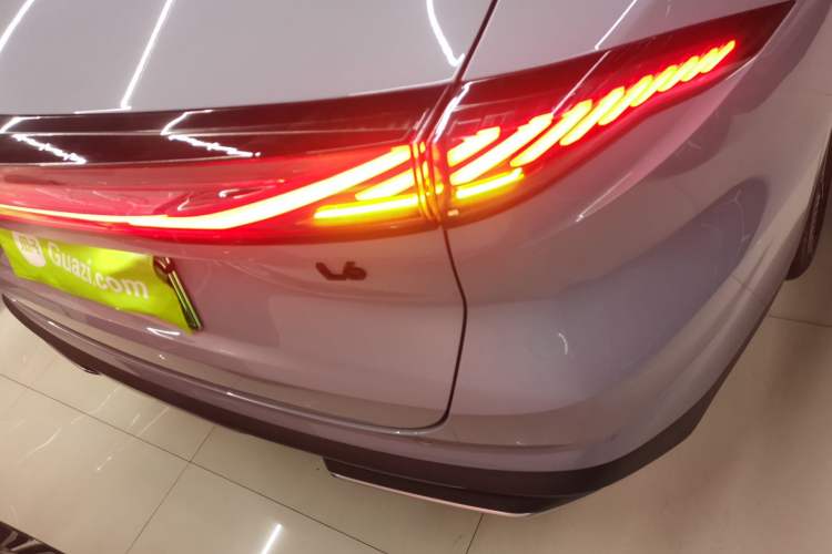 Used  L6 2024 125km PLUS Dragon Edition
