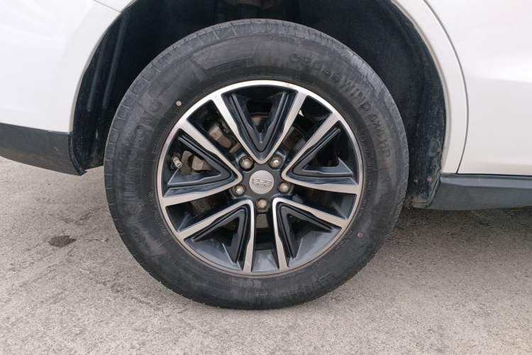 Used Geely Auto Vision X6 2018 1.4T CVT 4G Connected Luxury Version
