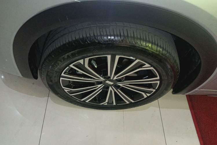 Used  Galaxy Xingjian 7 EM-i 2025 120km Flagship Edition
