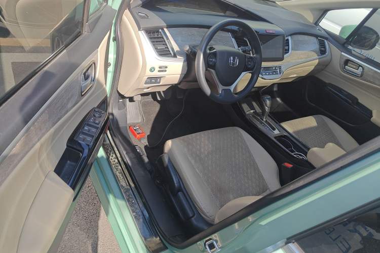 Used Honda Jade 2017 210TURBO CVT Fashion Edition 5-seater
