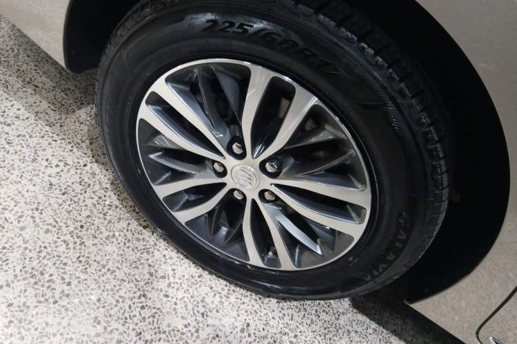 Used Buick GL8 2023 ES Lu Zun Deluxe Model
