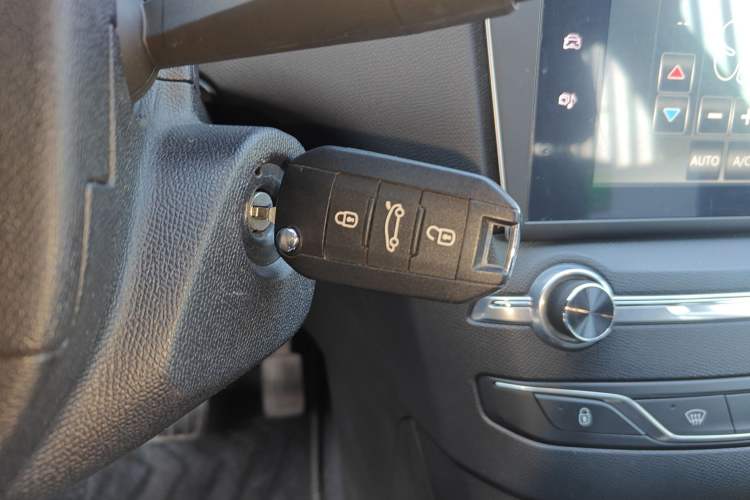 Used Peugeot 408 2014 1.8L Automatic Luxury Edition
