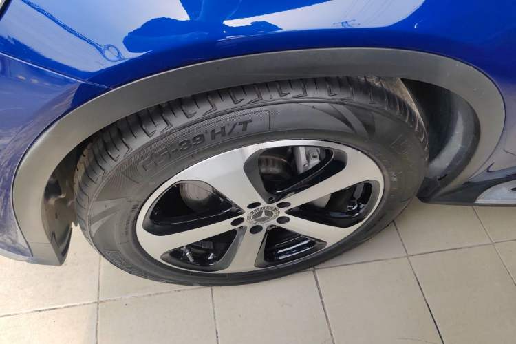 Used Mercedes-Benz GLC 2018 GLC 260 4MATIC Luxury Model
