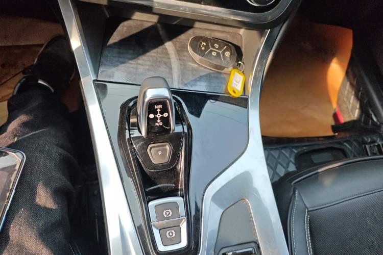 Used Lynk & Co 01 2017 2.0T Two-Wheel Drive Pro Edition
