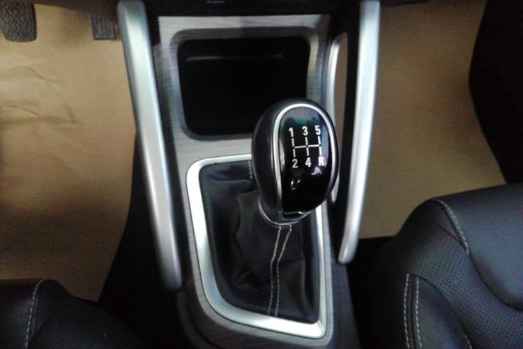 Used Geely Auto Vision X3 2017 1.5L Manual Luxury Model