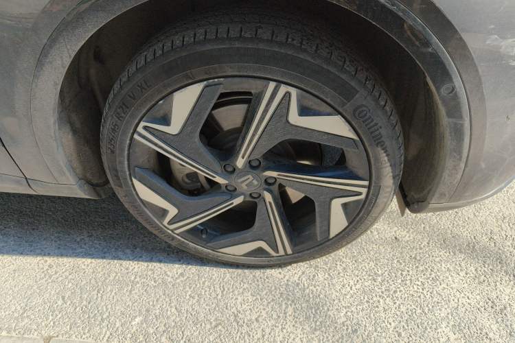 Used  R7 2022 Flagship Advanced Edition