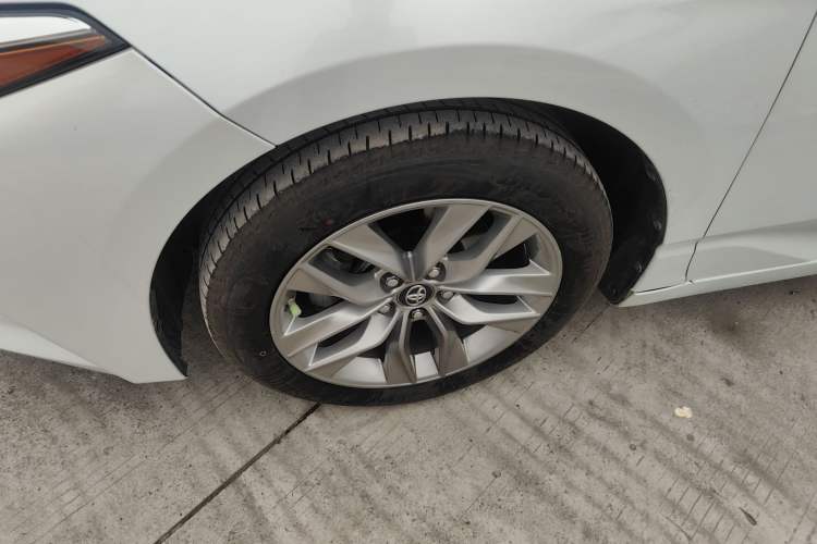 Used Toyota Avalon 2021 2.5L Luxury Edition
