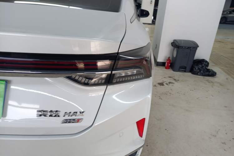 Used Dongfeng Aeolus Yixuan MAX 2024 1.5T Luxury Edition