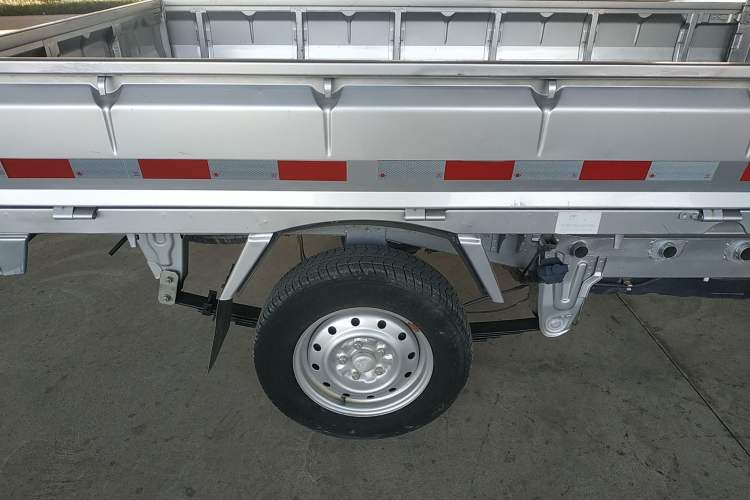 Used Wuling Rongguang Small Truck 2020 1.5L Base Version China VI Standard Single-Row L3C