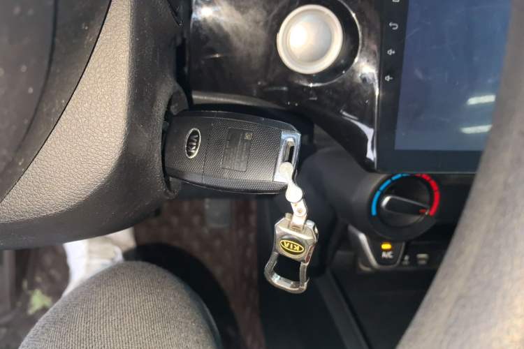 Used Kia K2 2017 Sedan 1.4L Automatic GLS
