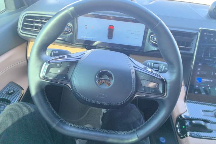 Used Nio ES8 2020 580 km Range Signature Edition Six-Seater Version
