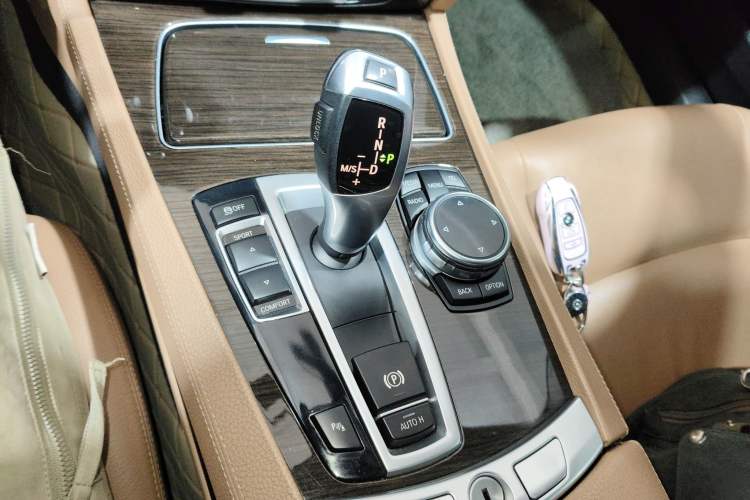 Used BMW 7 Series 2014 730Li Premium Edition
