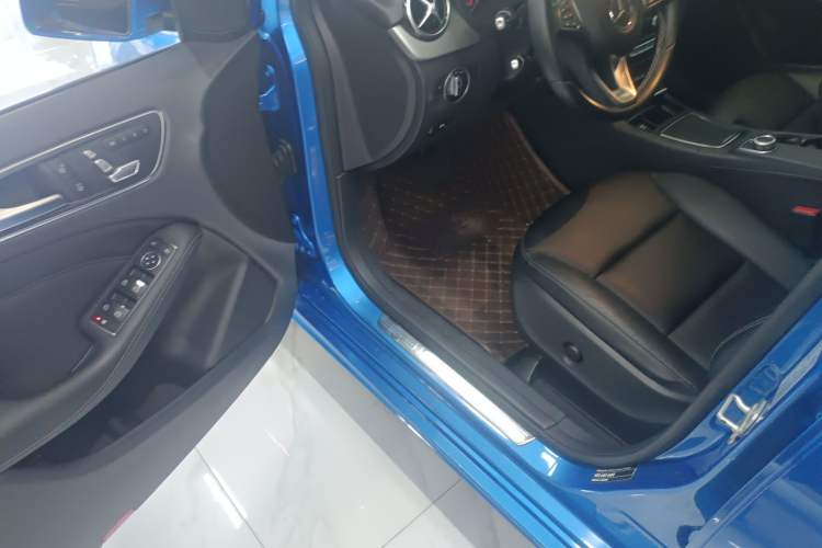 Used Mercedes-Benz B-Class 2015 B 200 Fashion Model
