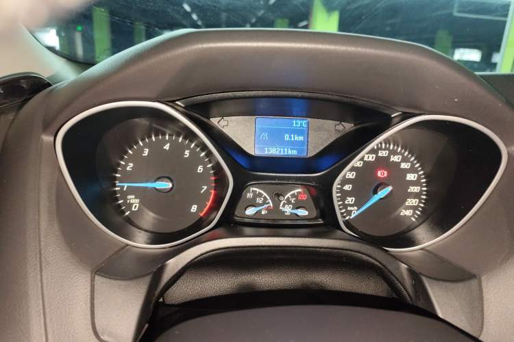 Used Ford Focus 2012 Sedan 1.6L Manual Comfort Model