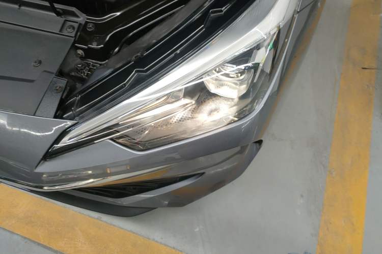 Used Roewe i5 2023 1.5L Manual Excellence Edition