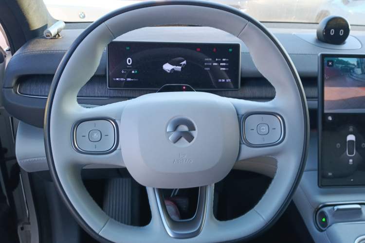 Used Nio ES6 2023 75 kWh
