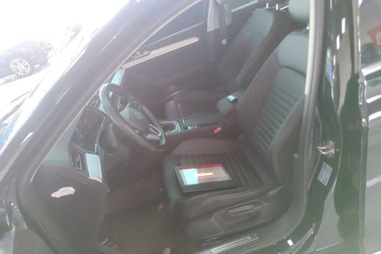 Used Volkswagen Magotan 2023 2 Million Units Limited-Edition 280TSI DSG Comfort Version
